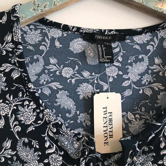 NWT F21 Paisley Body-con Mini Dress - Picture 3 of 5